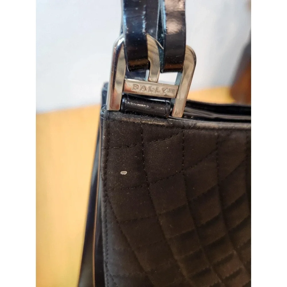 Vintage Bally Black Quilted Nylon Patent Leather Shoulder Bag 12x7 Designer hobo